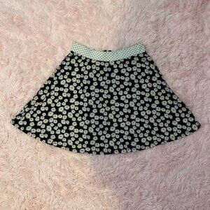 Xhilaration Spring Daisy Mini Skirt